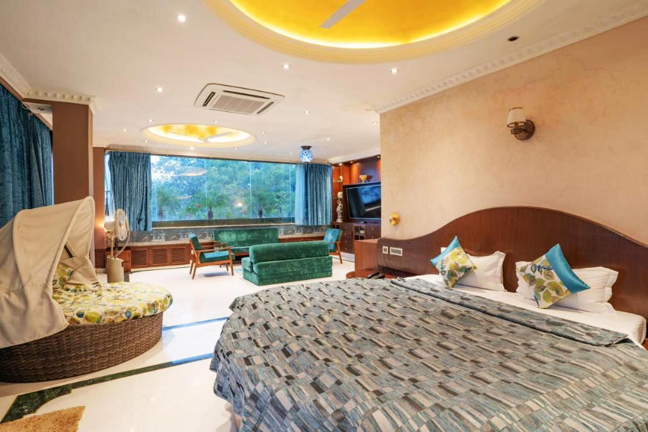 Treehouse Narmade A Riverfront Resort & Spa Narmadapuram Hoshangabad Exterior photo
